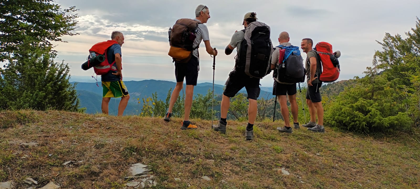 Scopri di più sull'articolo I “Cosmos” e il Cammino dei Ribelli in val Borbera