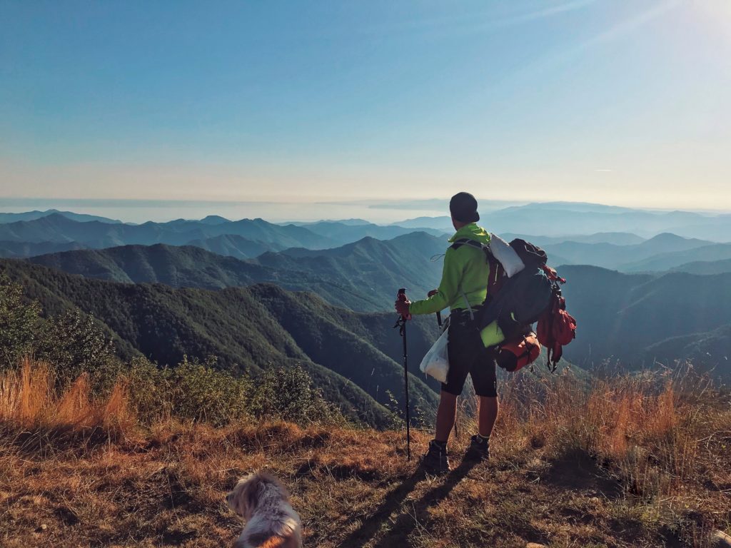 Giovanni Sgorbati: il trekking tra bushcraft, lunghe distanze, escursioni da scalzi e… il trombone!