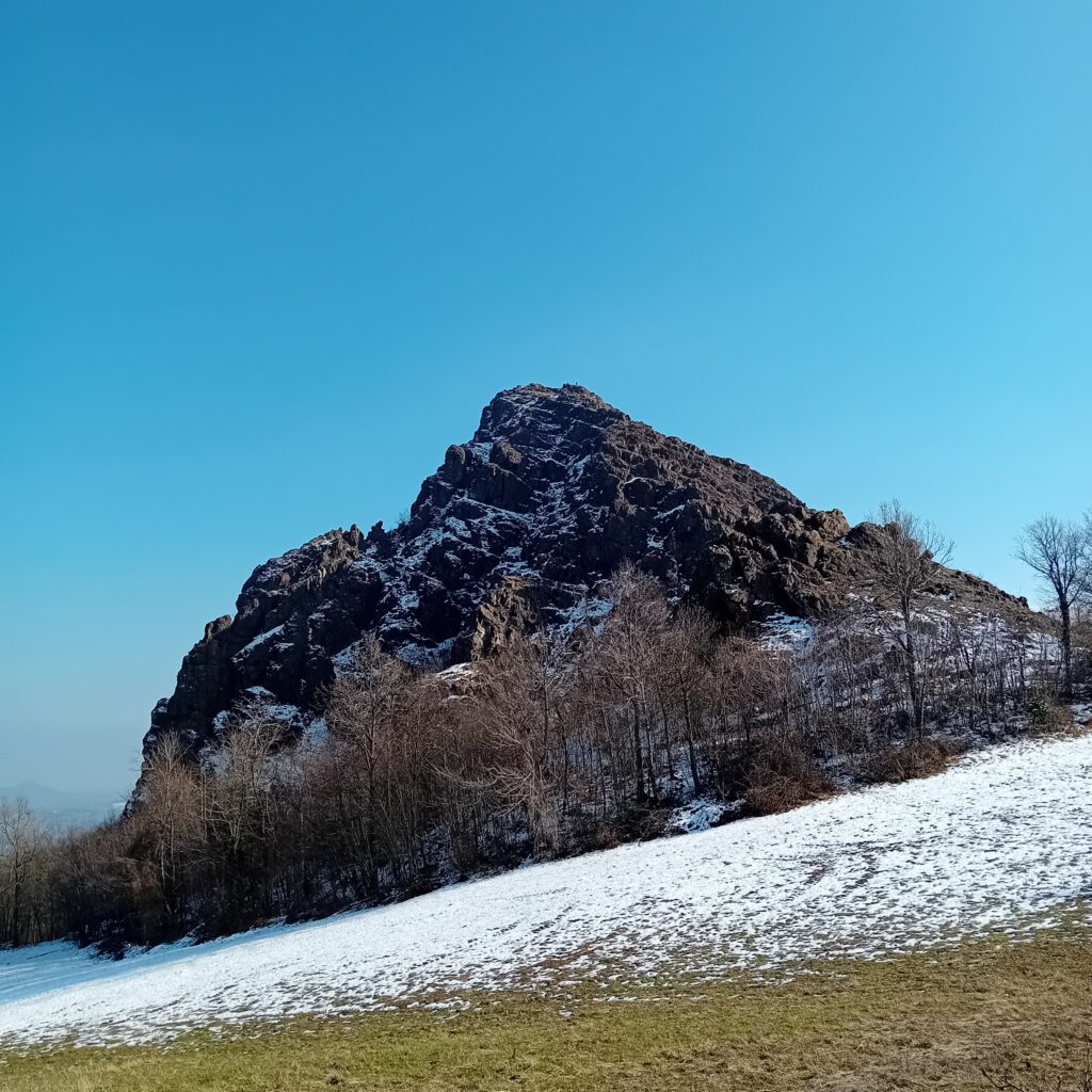 Riscoprendo la Parcellara: Le 3 Pietre