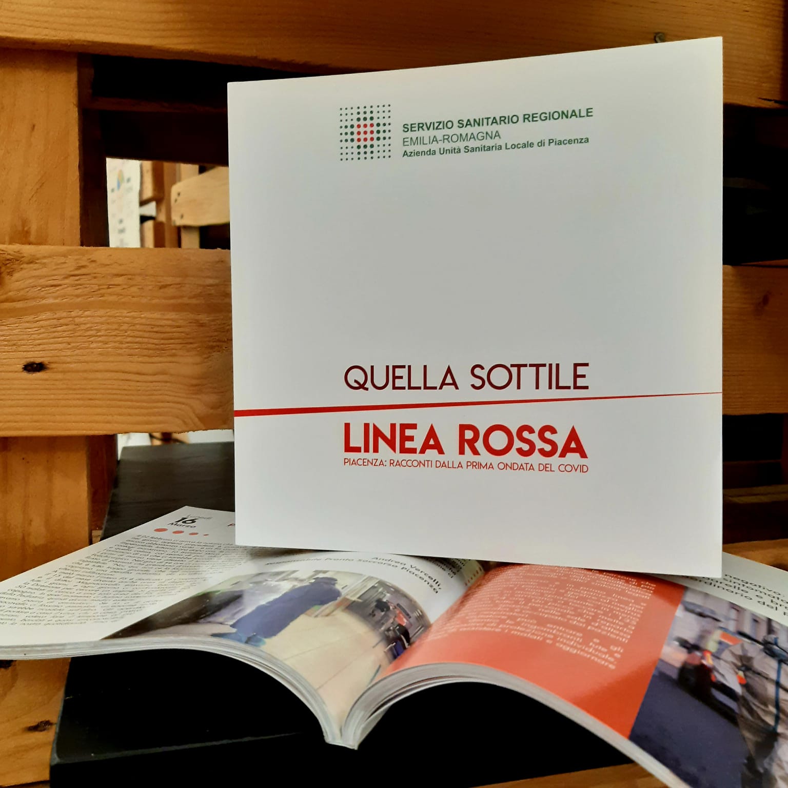 Scopri di più sull'articolo Quella sottile linea rossa: storie dal primo anno di Covid a Piacenza